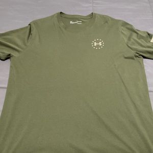 Under Armour men’s XL Tshirt